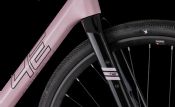 Gravel kolo 4EVER GRIZZLY ELITE LADY coral black 2026