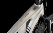 Celoodpružené elektrokolo CUBE Stereo Hybrid ONE22 Race 800 silver´n´black 2025