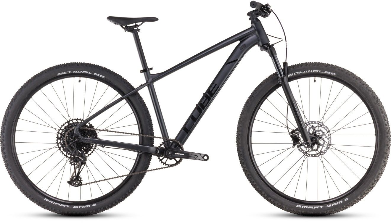 Horské kolo CUBE Attention SLX blackmetal´n´black 2025