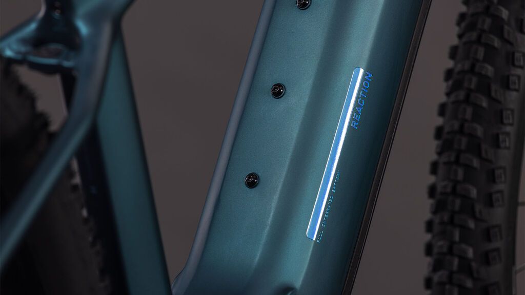 Elektrokolo Cube Reaction Hybrid ONE 800 royalgreen´n´prism 2026