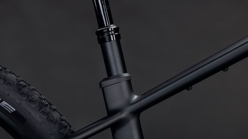 Elektrokolo Cube Reaction Hybrid Pro 800 blackline 2026