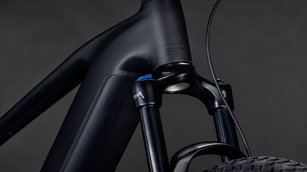 Elektrokolo Cube Reaction Hybrid Pro 800 blackline 2026