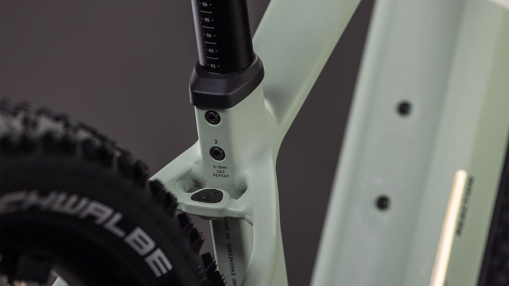 Elektrokolo Cube Reaction Hybrid Pro 800 desertstone´n´driedherbs 2026