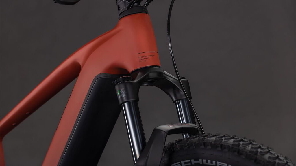 Elektrokolo Cube Reaction Hybrid Race 800 amber´n´black 2026