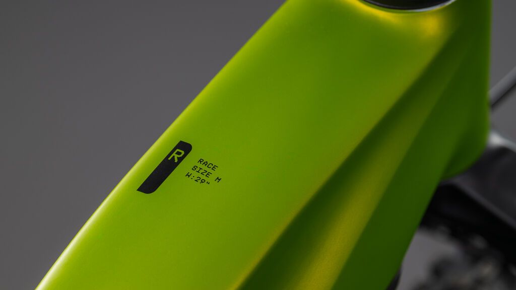 Elektrokolo Cube Reaction Hybrid Race 800 lizard´n´black 2026