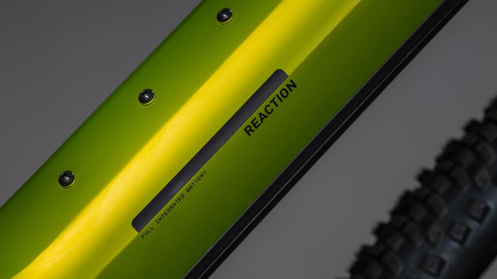 Elektrokolo Cube Reaction Hybrid Race 800 lizard´n´black 2026