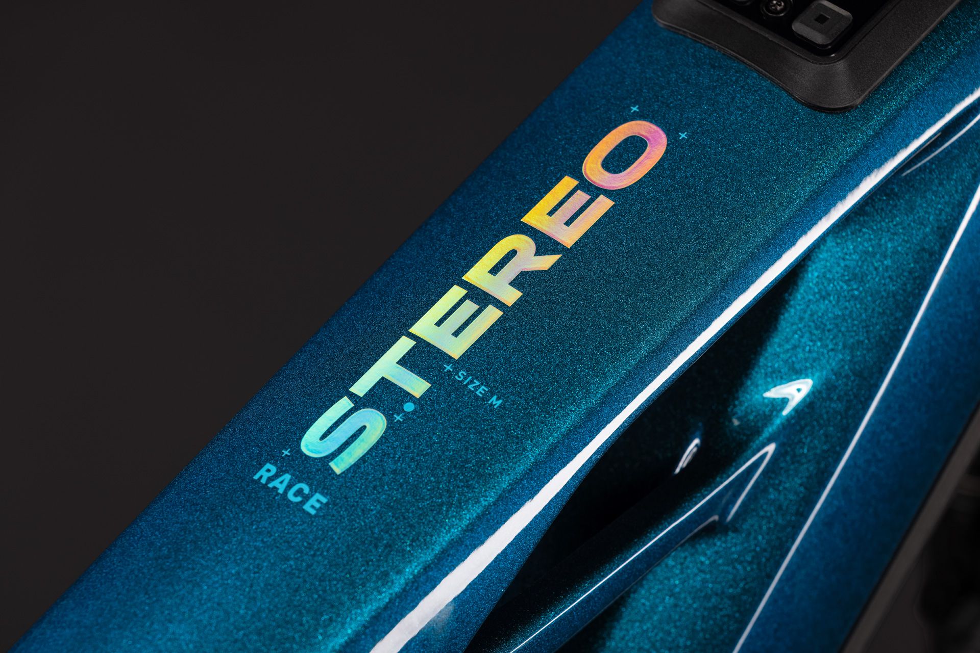 Elektrokolo Cube Stereo Hybrid ONE44 HPC Race 800 nebula´n´prizm 2027