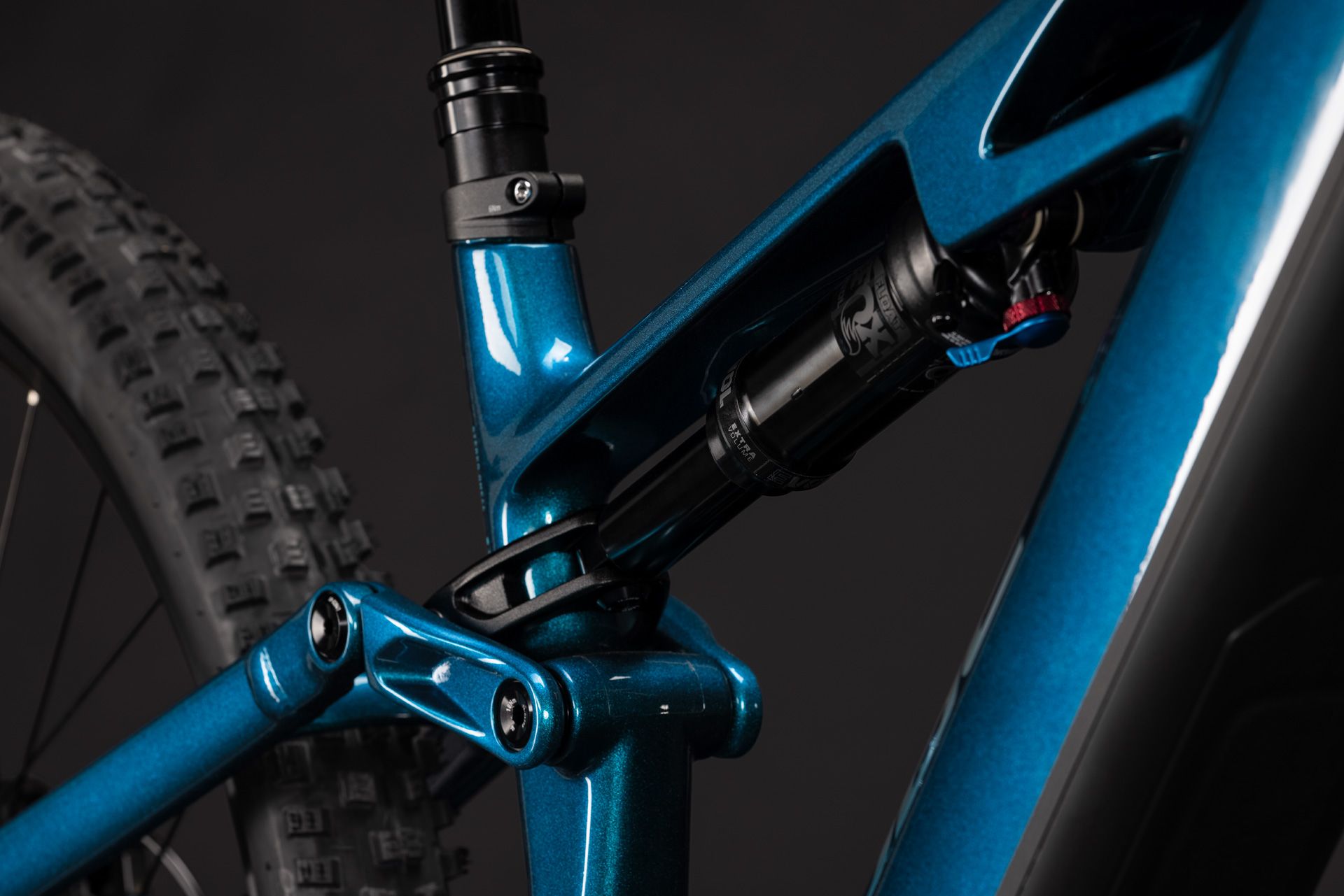 Elektrokolo Cube Stereo Hybrid ONE44 HPC Race 800 nebula´n´prizm 2027