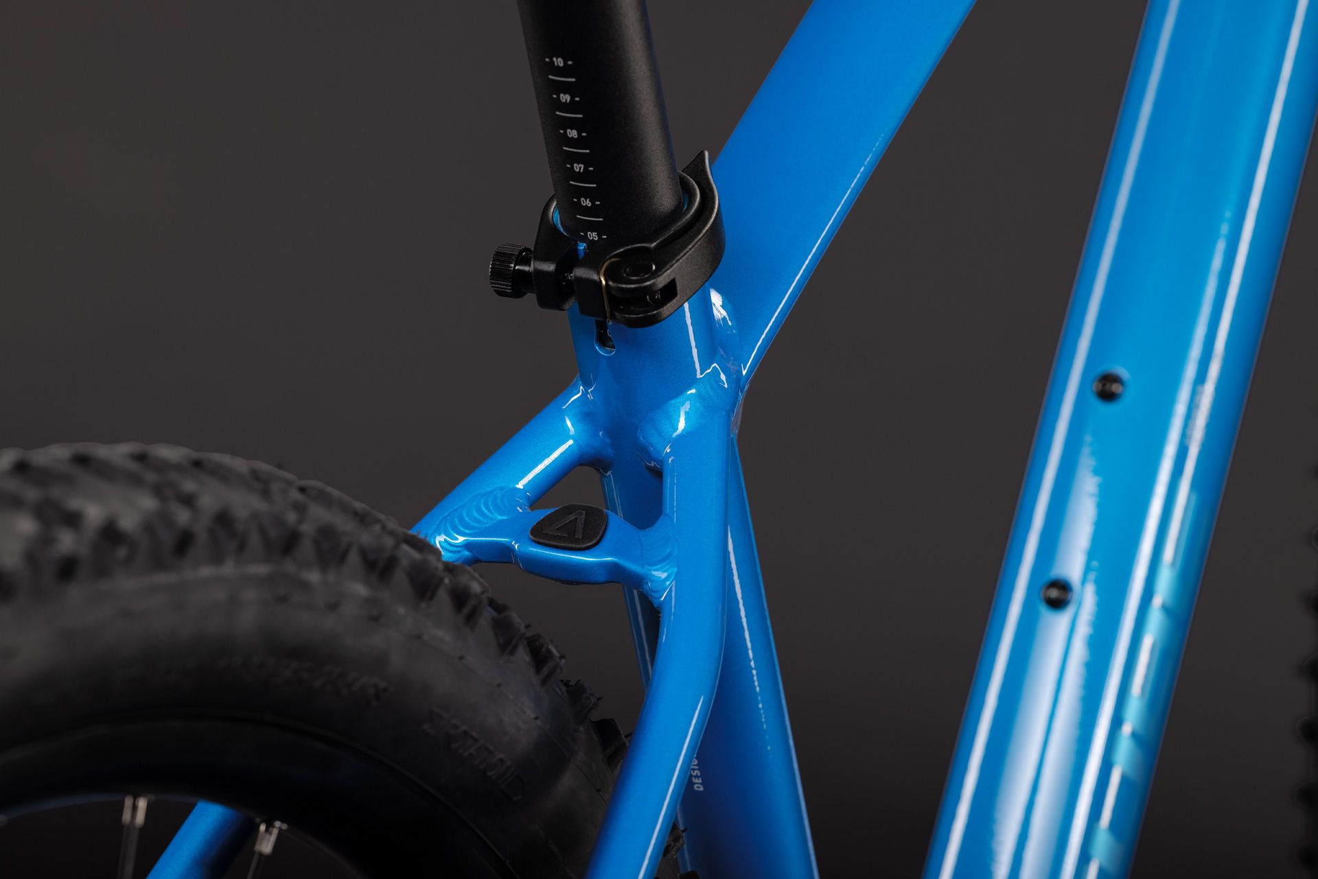 Horské kolo Cube Aim Pro topasblue´n´blue 2027