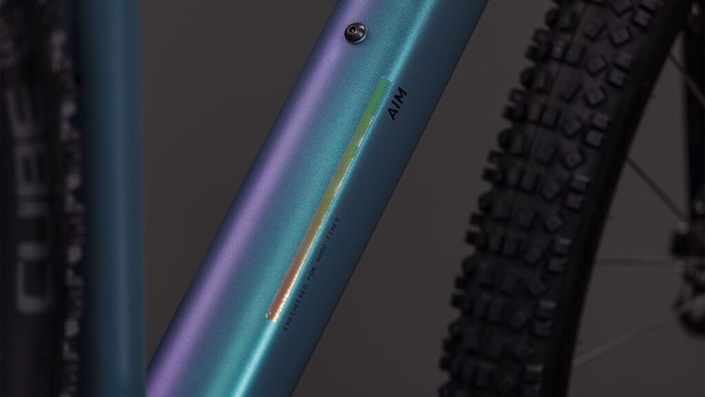 Horské kolo Cube Aim Pro smaragdgrey´n´prism 2026