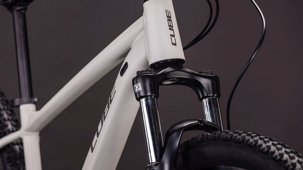 Horské kolo Cube Aim Pro 27.5 greige´n´titan 2026