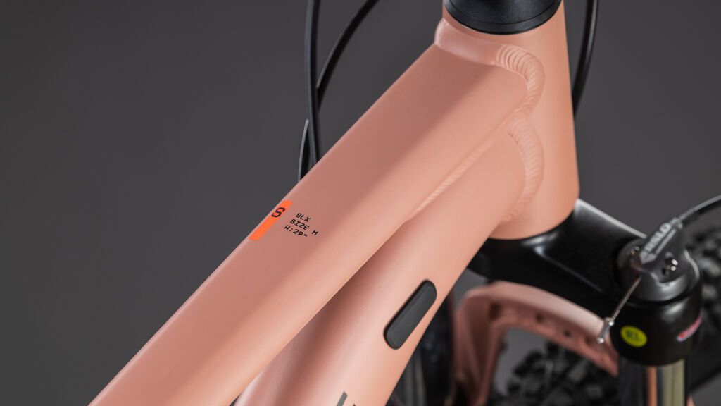 Horské kolo Cube Aim SLX 27.5 blushrose´n´black 2026