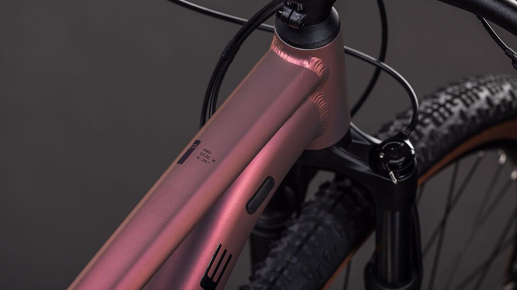 Horské kolo Cube Reaction Pro shiftblush´n´black 2026