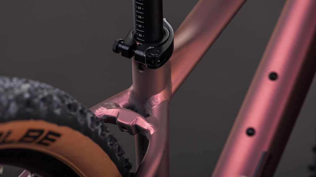 Horské kolo Cube Reaction Pro shiftblush´n´black 2026