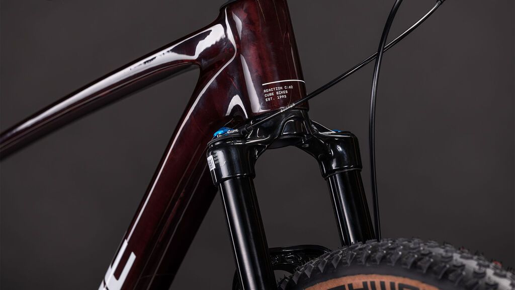 Horské kolo Cube Reaction C:62 Race liquidred´n´white 2026