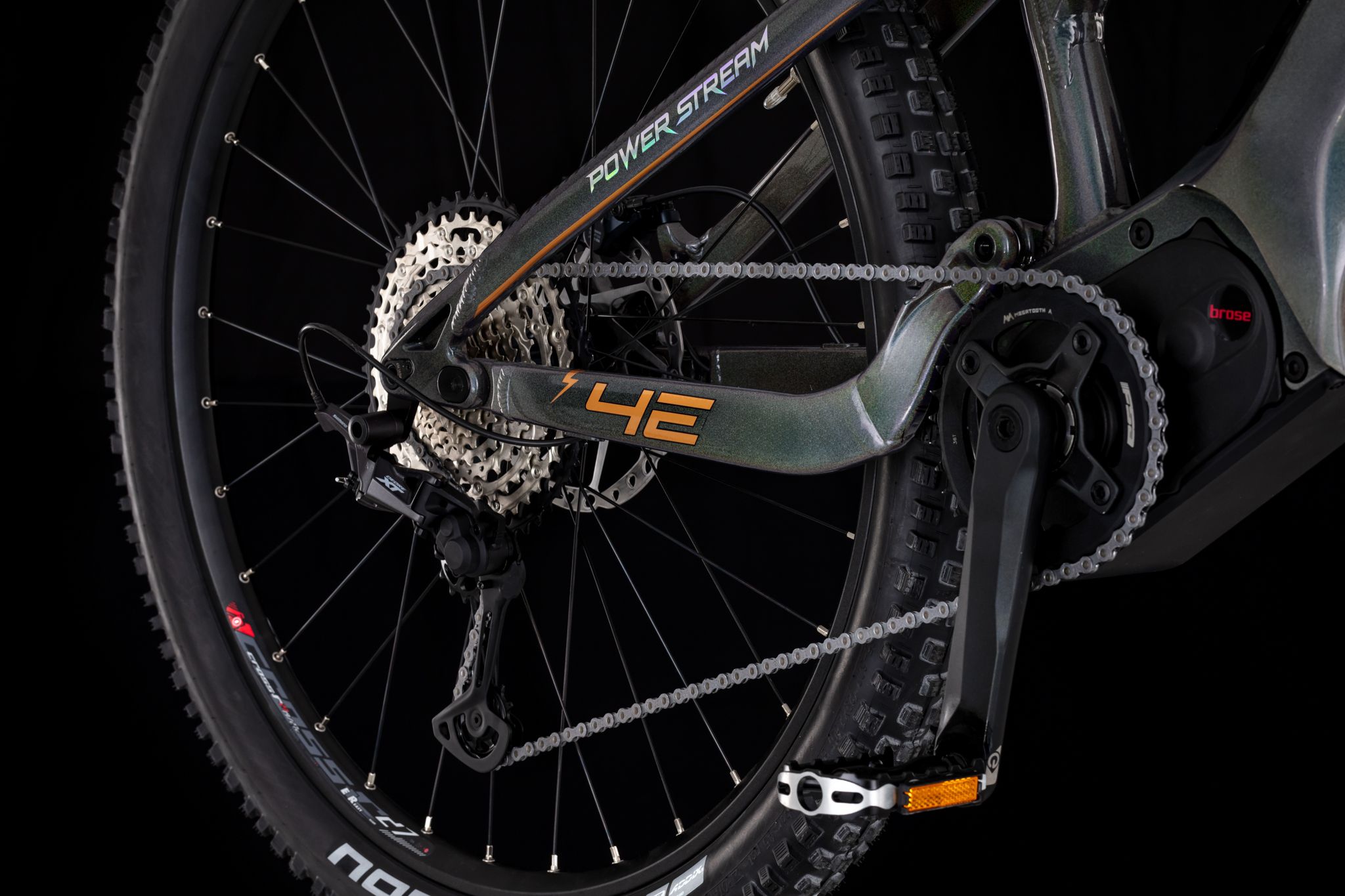 Elektrokolo 4EVER POWERSTREAM chameleon/bronze 2025