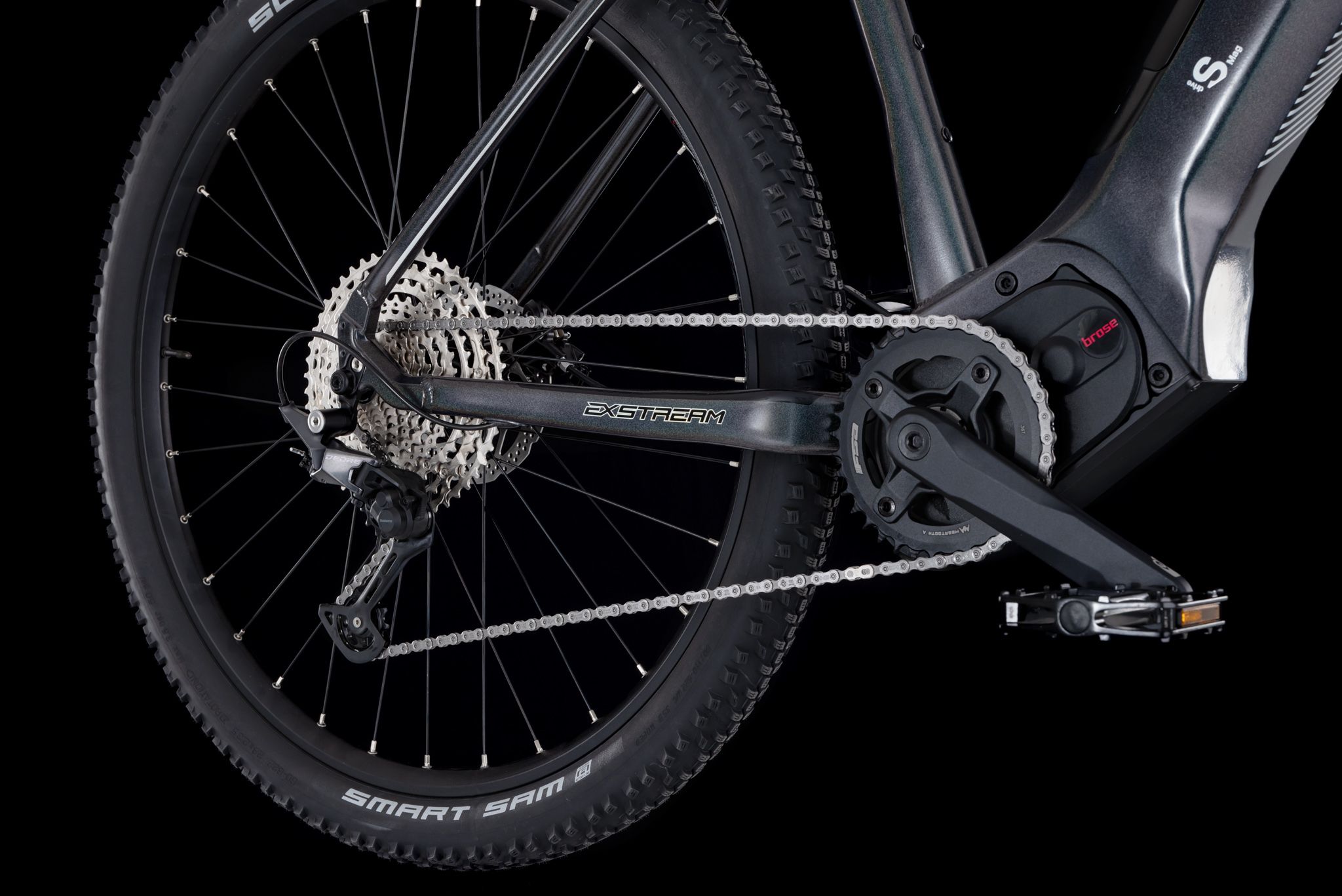 Elektrokolo 4EVER EXSTREAM ELITE 820 matt chameleon / white  2025