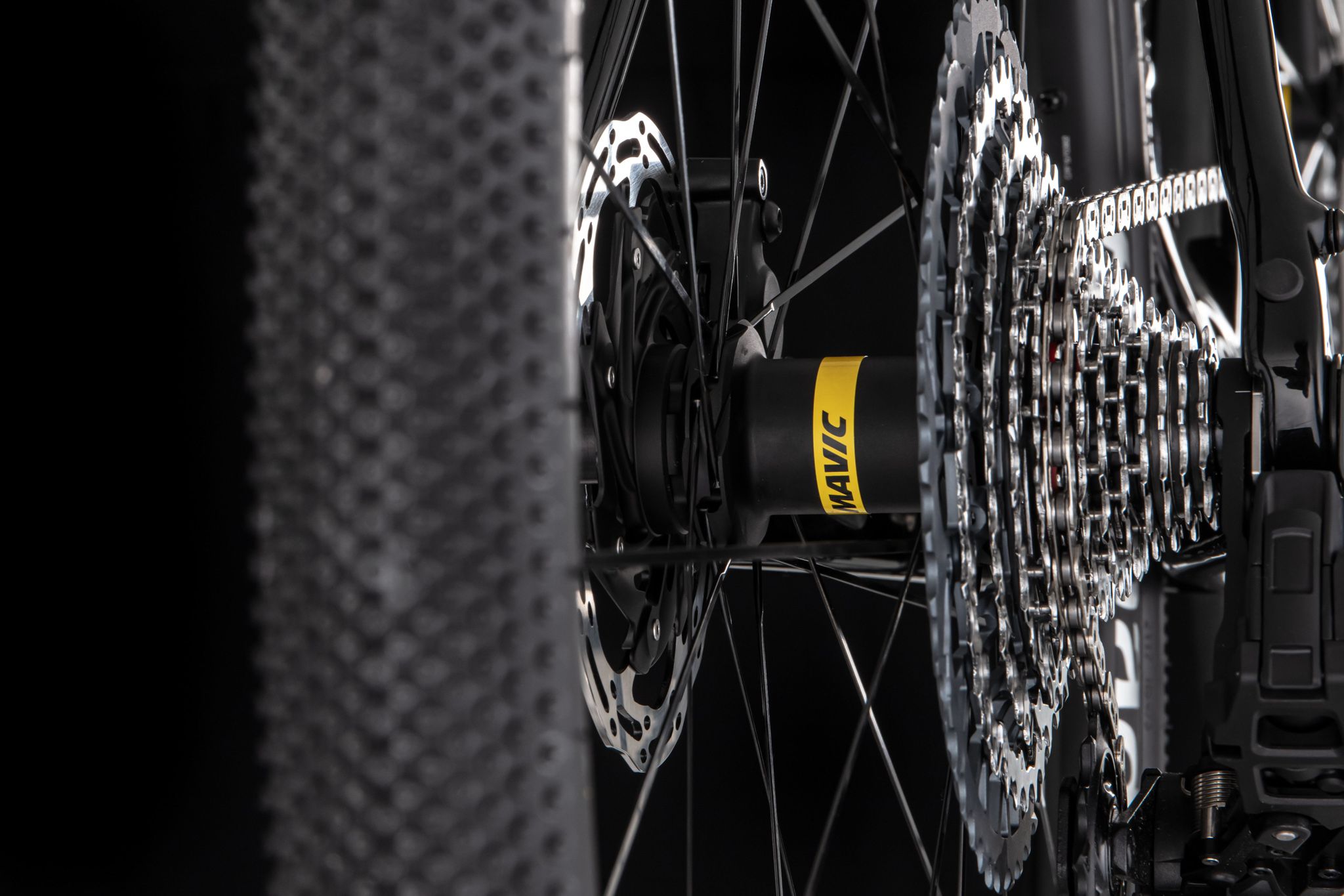 Gravel kolo 4EVER GRIZZLY AXS black 2026
