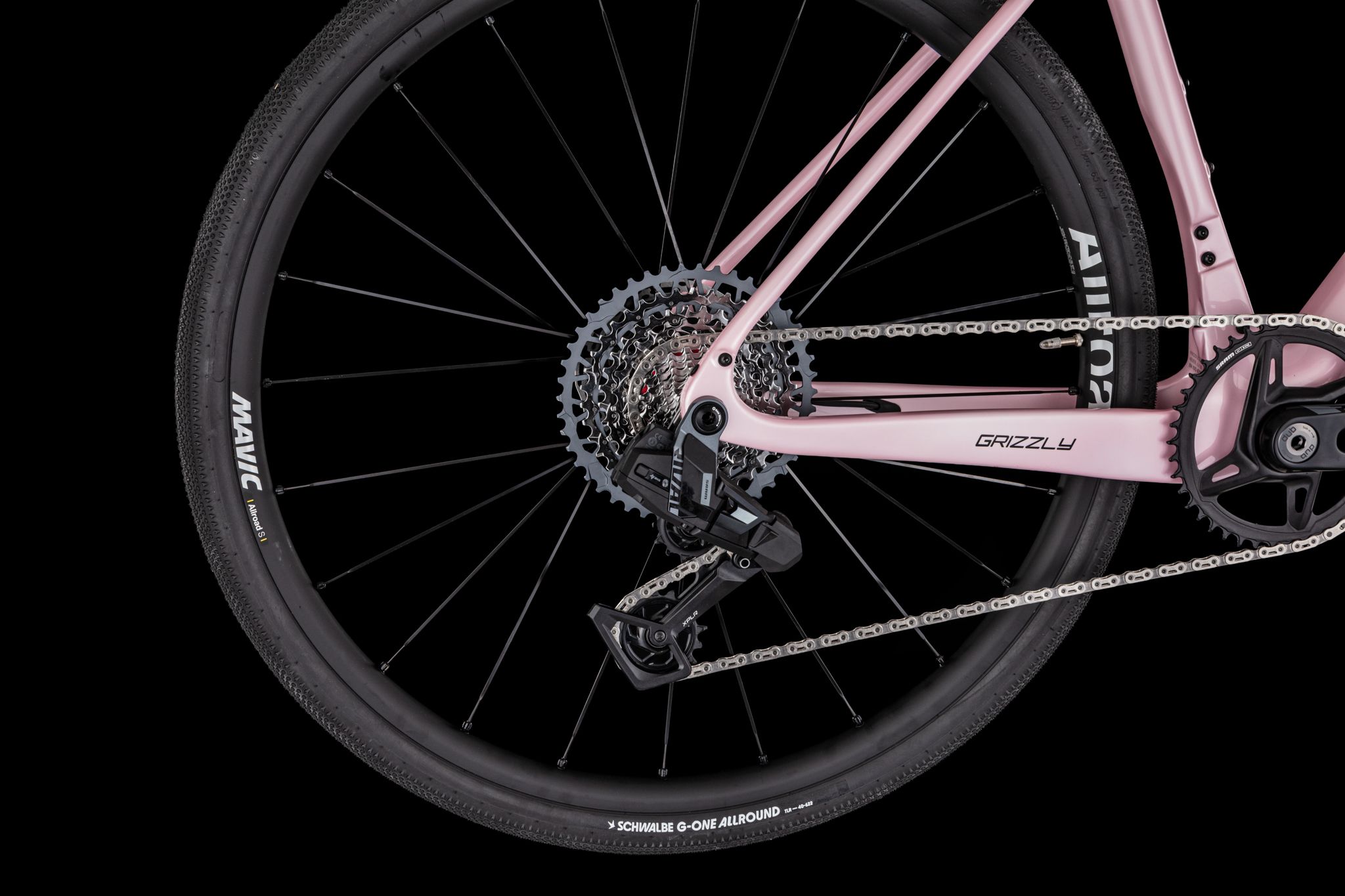 Gravel kolo 4EVER GRIZZLY AXS LADY coral black 2026