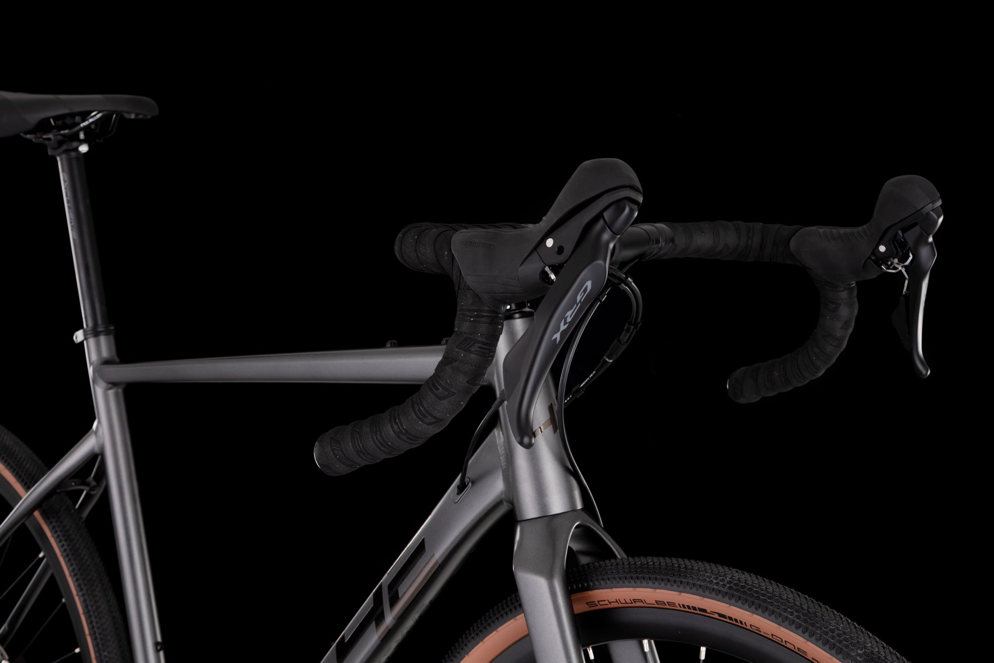 Gravel kolo 4EVER GROMVEL RACE titan matt 2026