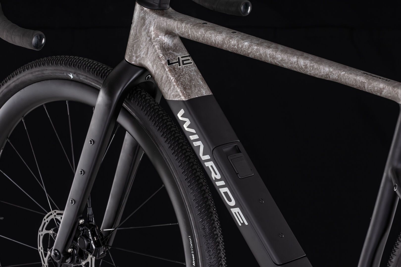 Gravel kolo 4EVER WINRIDE FORCE moon shadow 2027