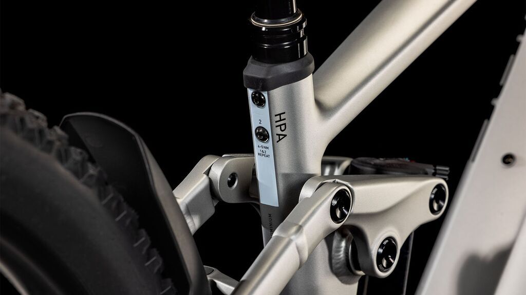 Celoodpružené elektrokolo CUBE Stereo Hybrid ONE22 Race 800 silver´n´black 2025
